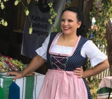 Креативная этнокультурная мастерская «Stylische Trachten»